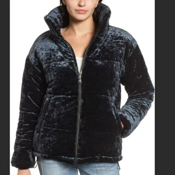 Bernardo Jackets & Blazers - New Bernado Crushed Velvet Puffer Jacket Coat